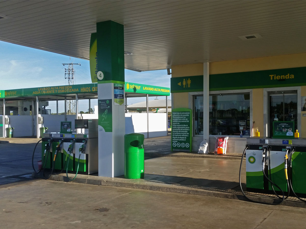 Gasolinera Hnos. Orta (La Redondela - Huelva)